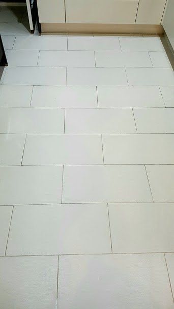 Grout Cleaning and Grout Colouring