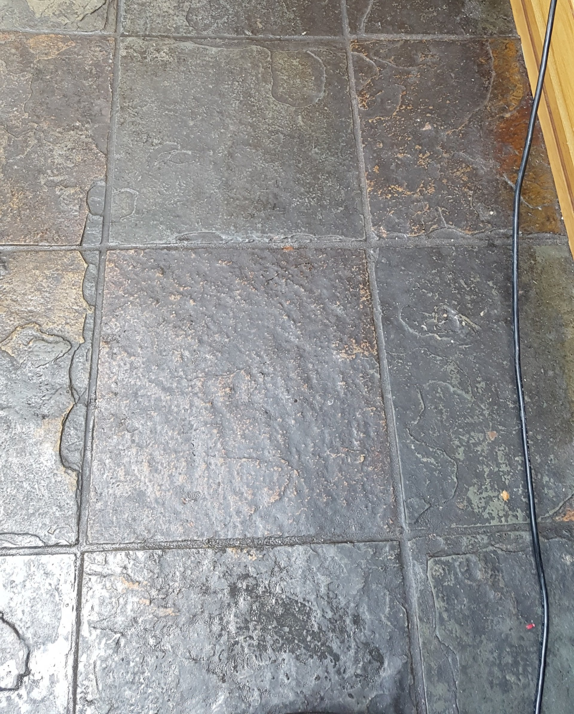 Slate Tiles Wax Removal