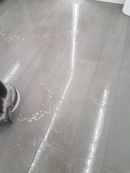 Tile cleaning and Sealing