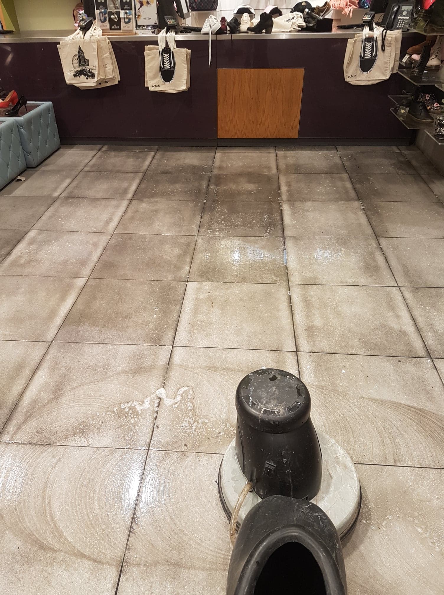 Commercial Porcelain Tile and Grout Cleaning