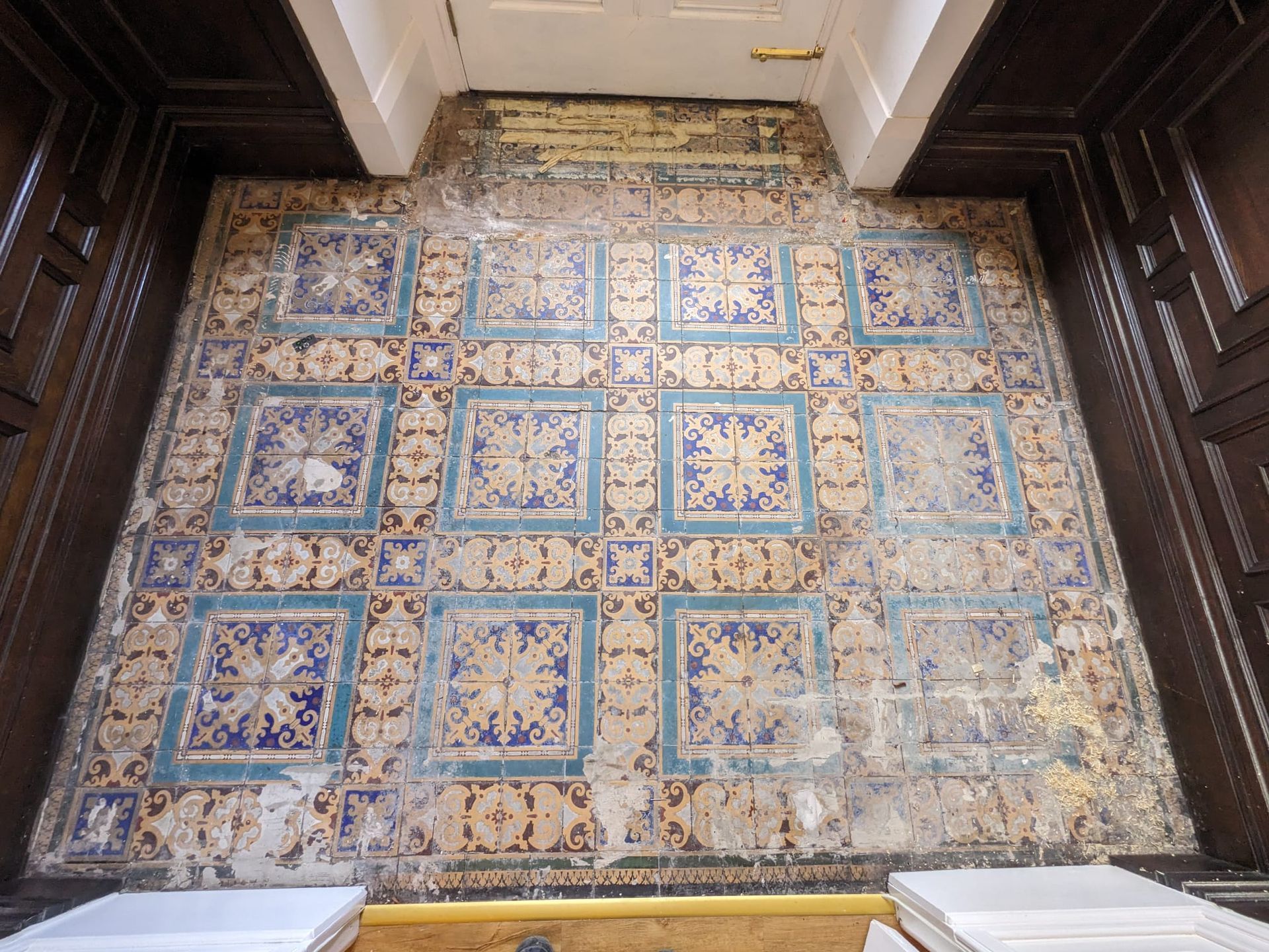 Victorian Minton Tiles restoration restoring deep cleaning sealing hindley wigan bolton