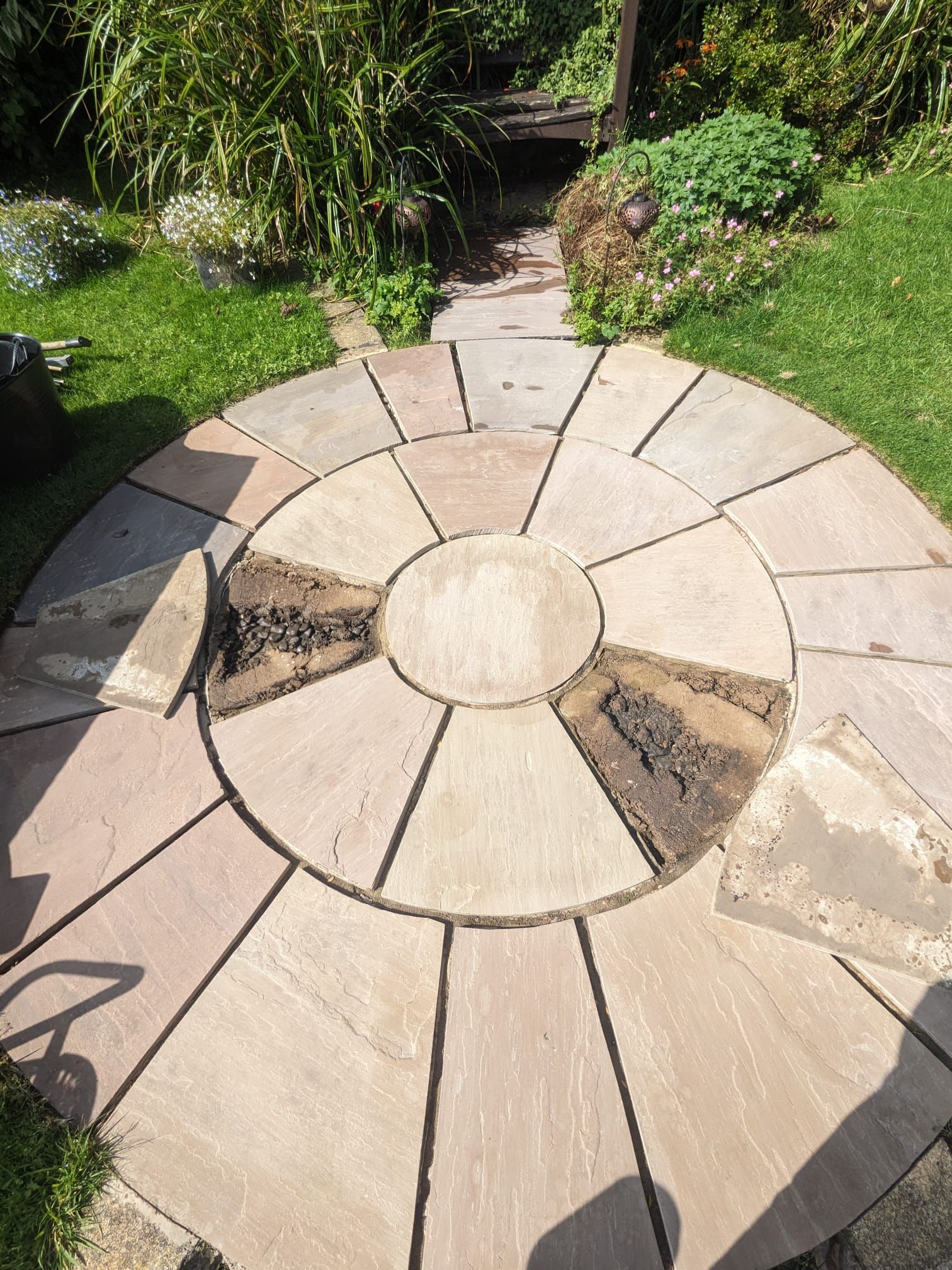 Patio deep cleaning, regrouting with easyjoint. Westhoughton. Fixing loose tiles.
tile-grout-cleaning-before-after