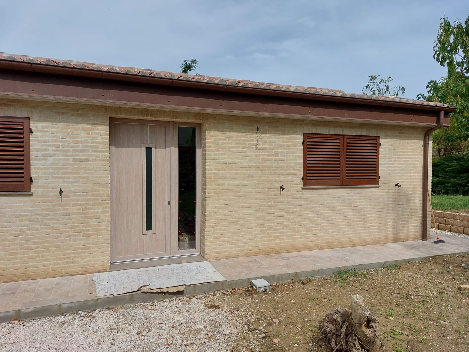 Portoncino pantografato legno chiaro