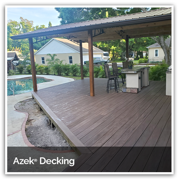 A picture of an Azek deck at a residential home.