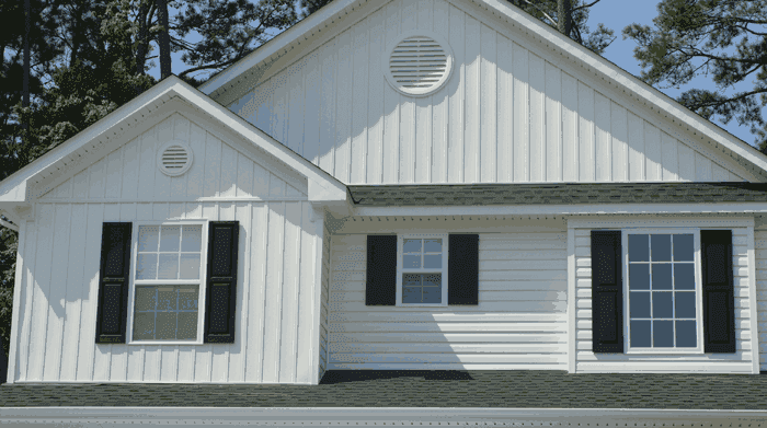White House with Three Windows — Window in Yorktown, VA