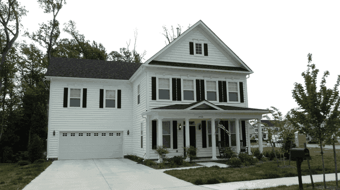 Big House with White Sidings — Contractor in Yorktown, VA