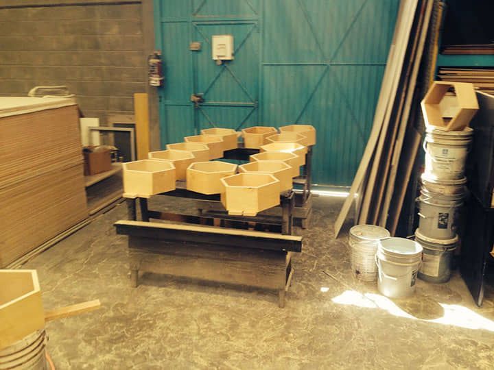 DISEÑO Y PROYECCIÓN - Hexagono de madera 