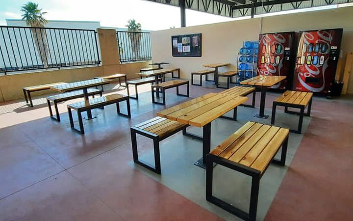 DISEÑO Y PROYECCIÓN - Banca y mesa comercial para exterior