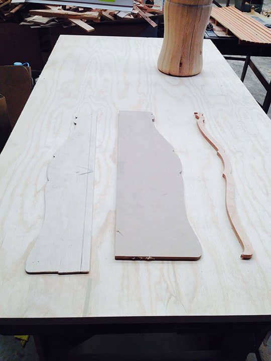 DISEÑO Y PROYECCIÓN - Plantilla botella de madera 