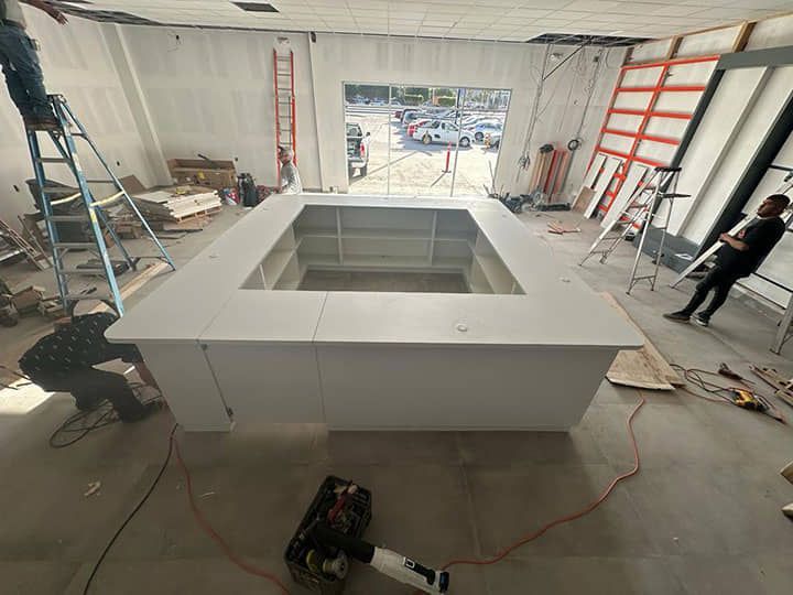 DISEÑO Y PROYECCIÓN - Punto de venta de melamina, Isla punto de venta 