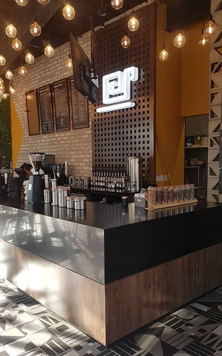 DISEÑO Y PROYECCIÓN - Barra Lamrbin Cafeteria