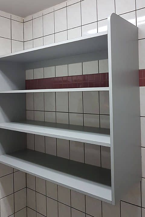 DISEÑO Y PROYECCIÓN - Gabinete flotante para área de servicio