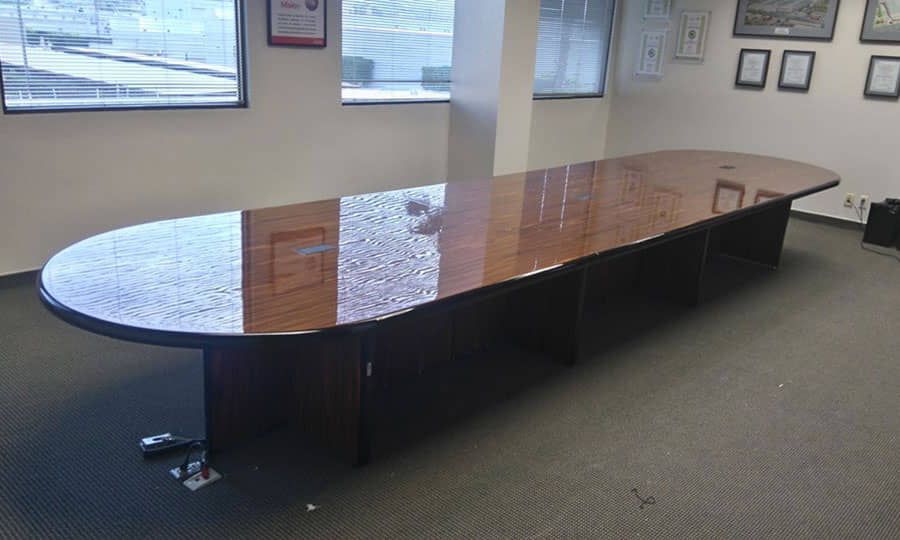 DISEÑO Y PROYECCIÓN - Mesa de juntas Ejecutiva
