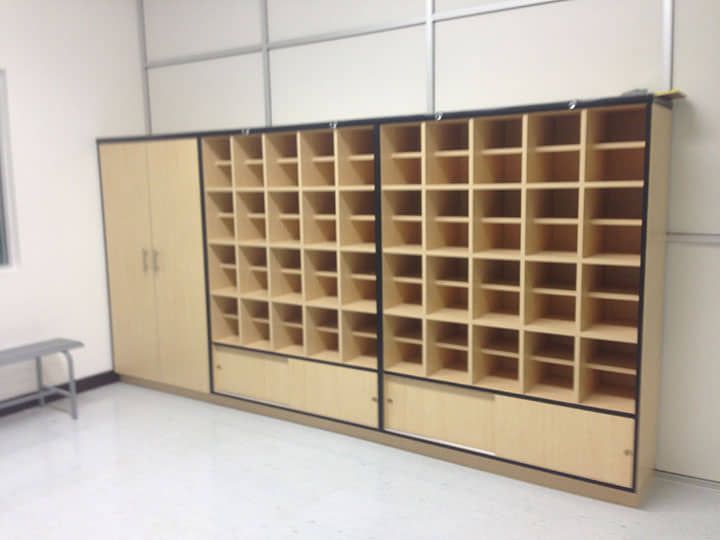 DISEÑO Y PROYECCIÓN - Separador de madera para zapatos