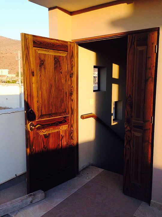 DISEÑO Y PROYECCIÓN - Puerta exterior rústica