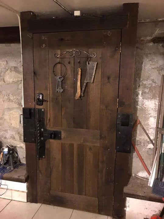 DISEÑO Y PROYECCIÓN - Puertas a la medida