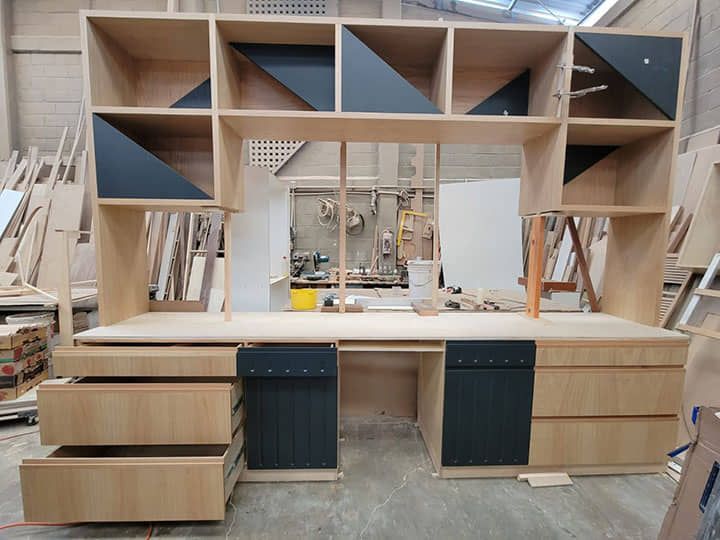 DISEÑO Y PROYECCIÓN - We ship cabinets all over California