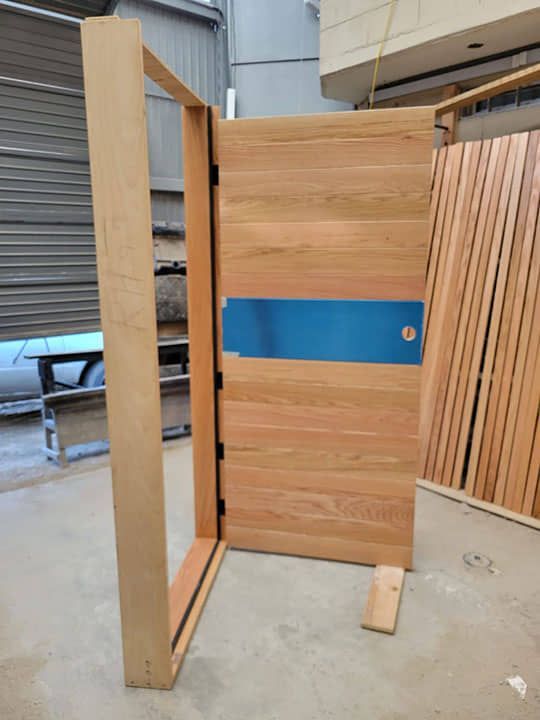 DISEÑO Y PROYECCIÓN - Puertas para exterior solidas, exterior doors, entrance wood doors, entrance doors