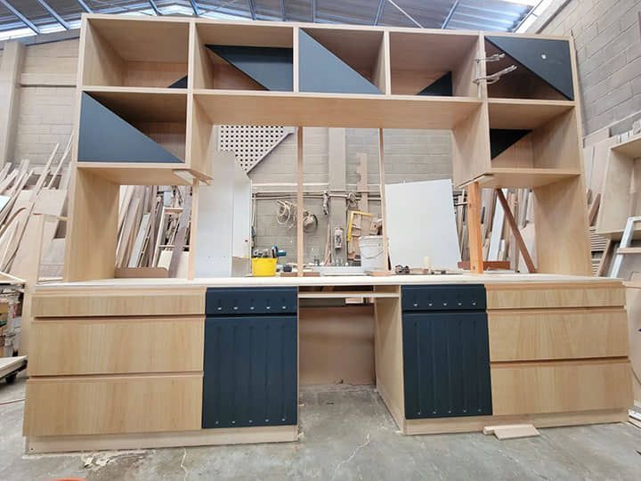 DISEÑO Y PROYECCIÓN - Winery cabinet, gabinete para vinos, cava, luxury white oak cabinet