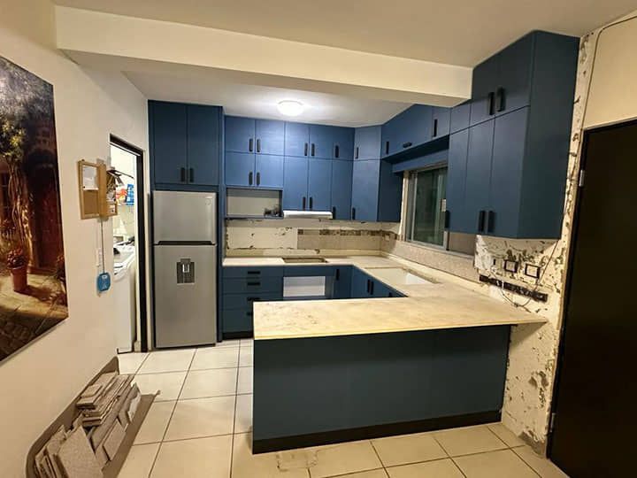 DISEÑO Y PROYECCIÓN - Cocina doble altura, cocina moderna, cocina panel supermate