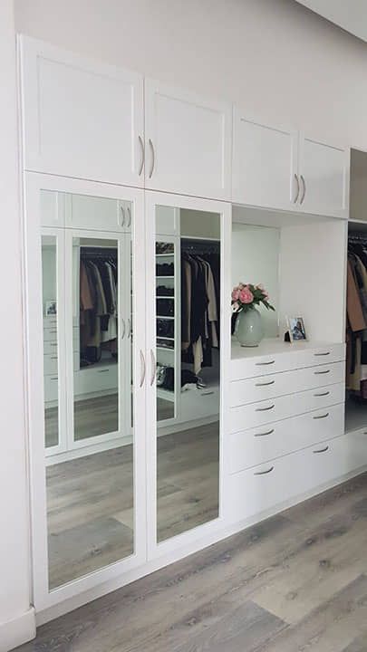 DISEÑO Y PROYECCIÓN - Closet de madera 