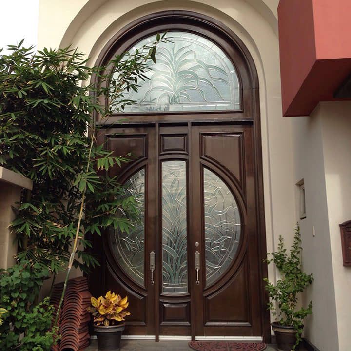 DISEÑO Y PROYECCIÓN - Luxury Entrance door, puerta principal, puerta de madera lujosa, puerta grande