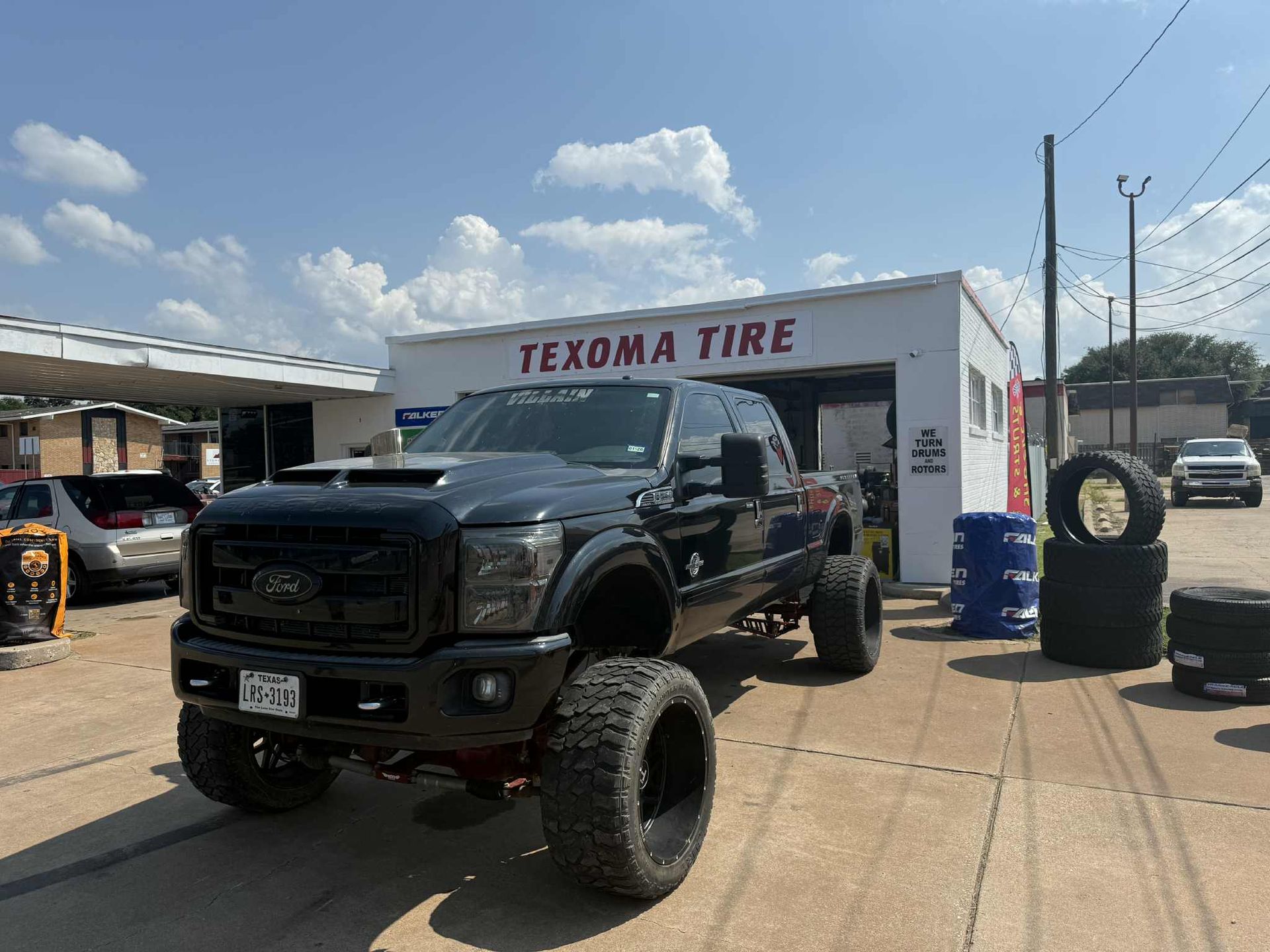 Texoma Tire Gallery Image