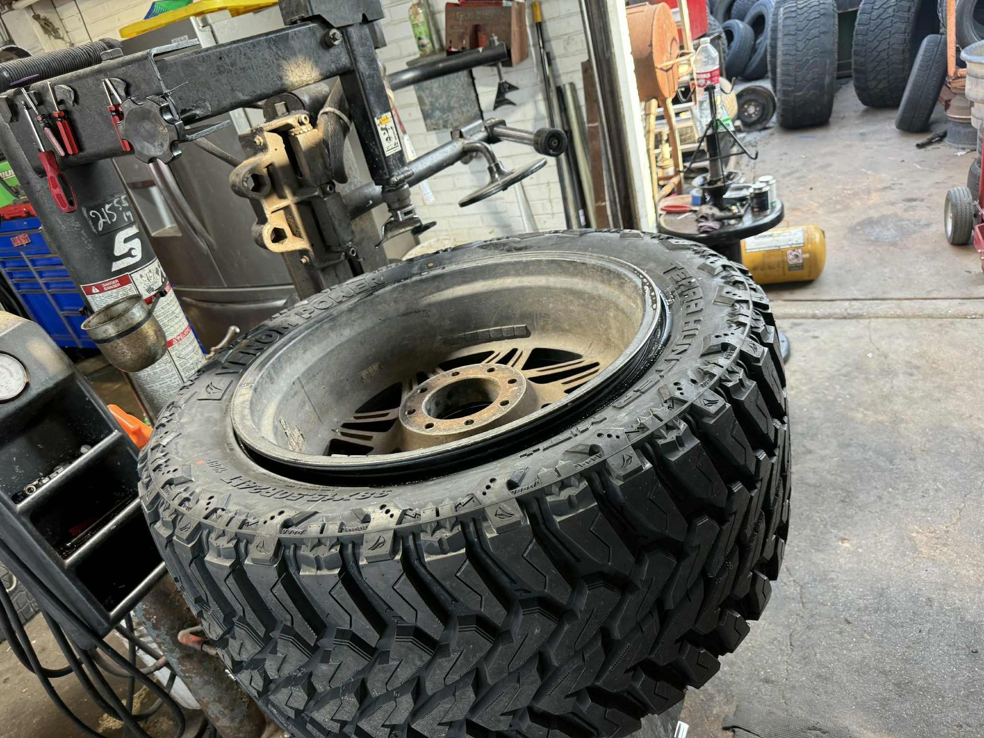 Texoma Tire Gallery Image