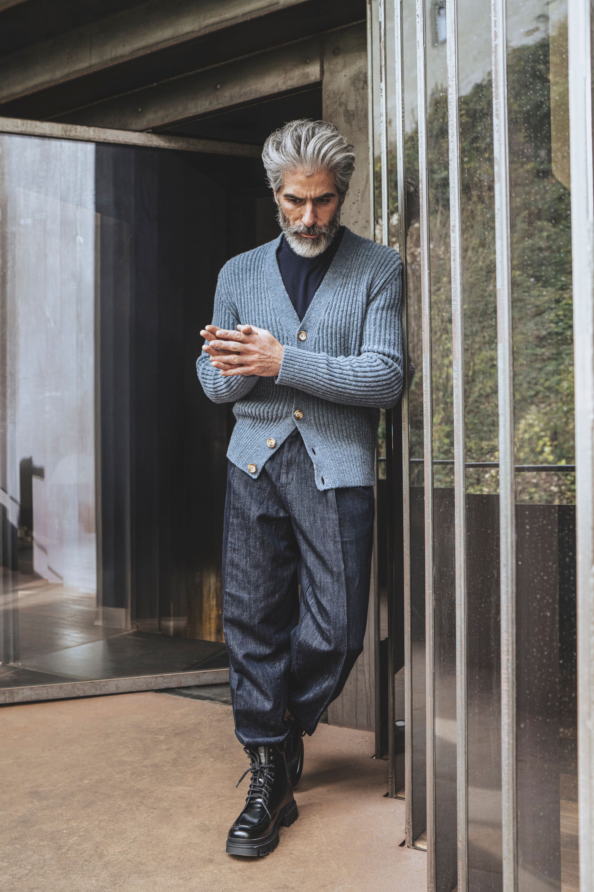 Phil Petter Ribbed Knit Cardigan