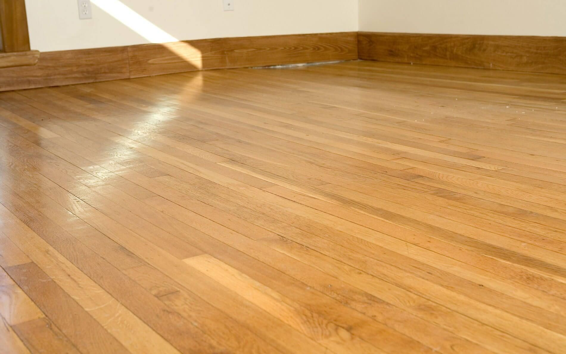 MADERERÍA Y MATERIALES RARÁMURI - BANACK