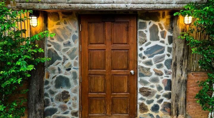 MADERERÍA Y MATERIALES RARÁMURI - PUERTAS MODERNAS