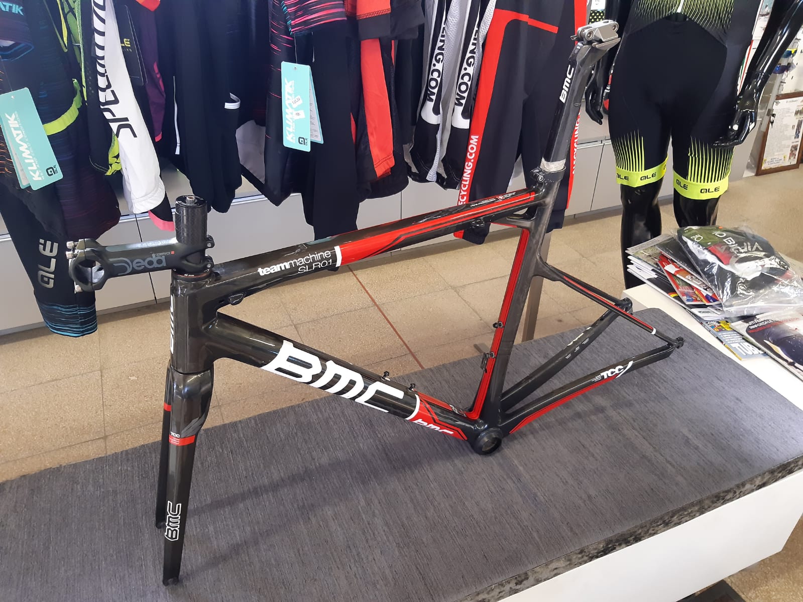 TEALIO BMC TIME MACHINE USATO MISURA 50 DA MONTARE SOLO CON GRUPPI ELETTRONICI ANNO 2017 PREZZO 500.00€