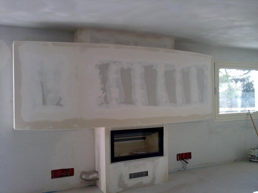 camino con rivestimiento