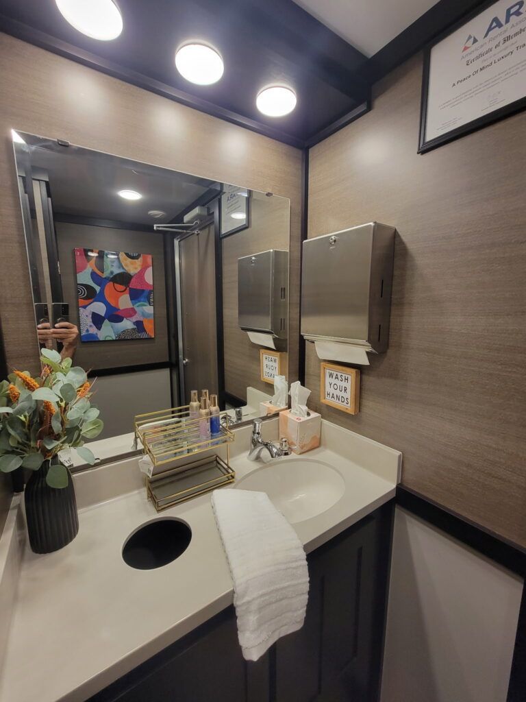 Bathroom vanity mirror