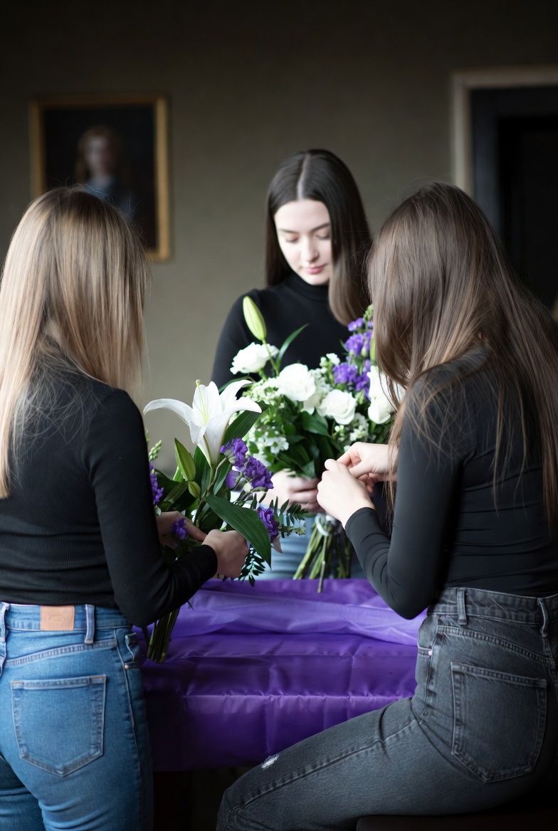 Rouwbloemen na de uitvaart - herinnering of donatie