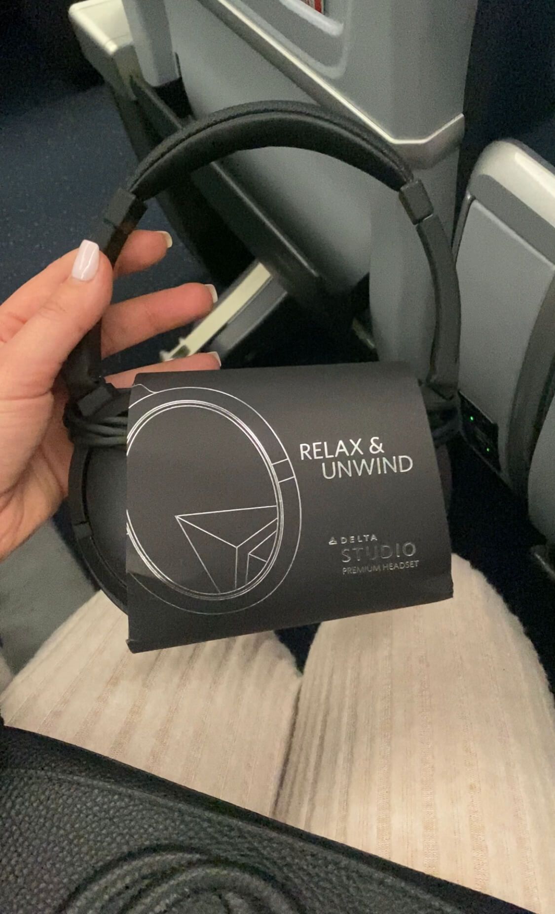 delta studio headphones black headphones for in flight entertainment
