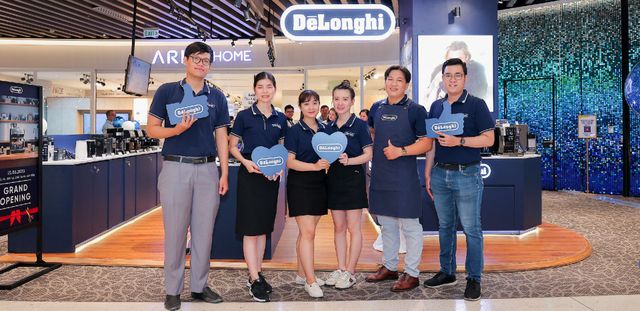 Official Opening of De Longhi Kiosk at Crescent Mall District 7