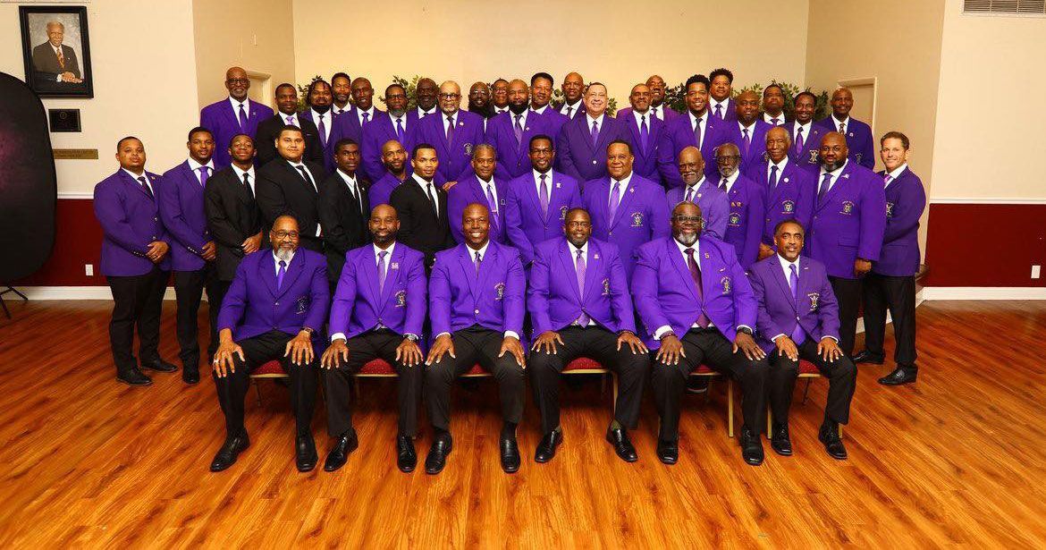 Lambda-Alpha-Alpha-Chapter-Image