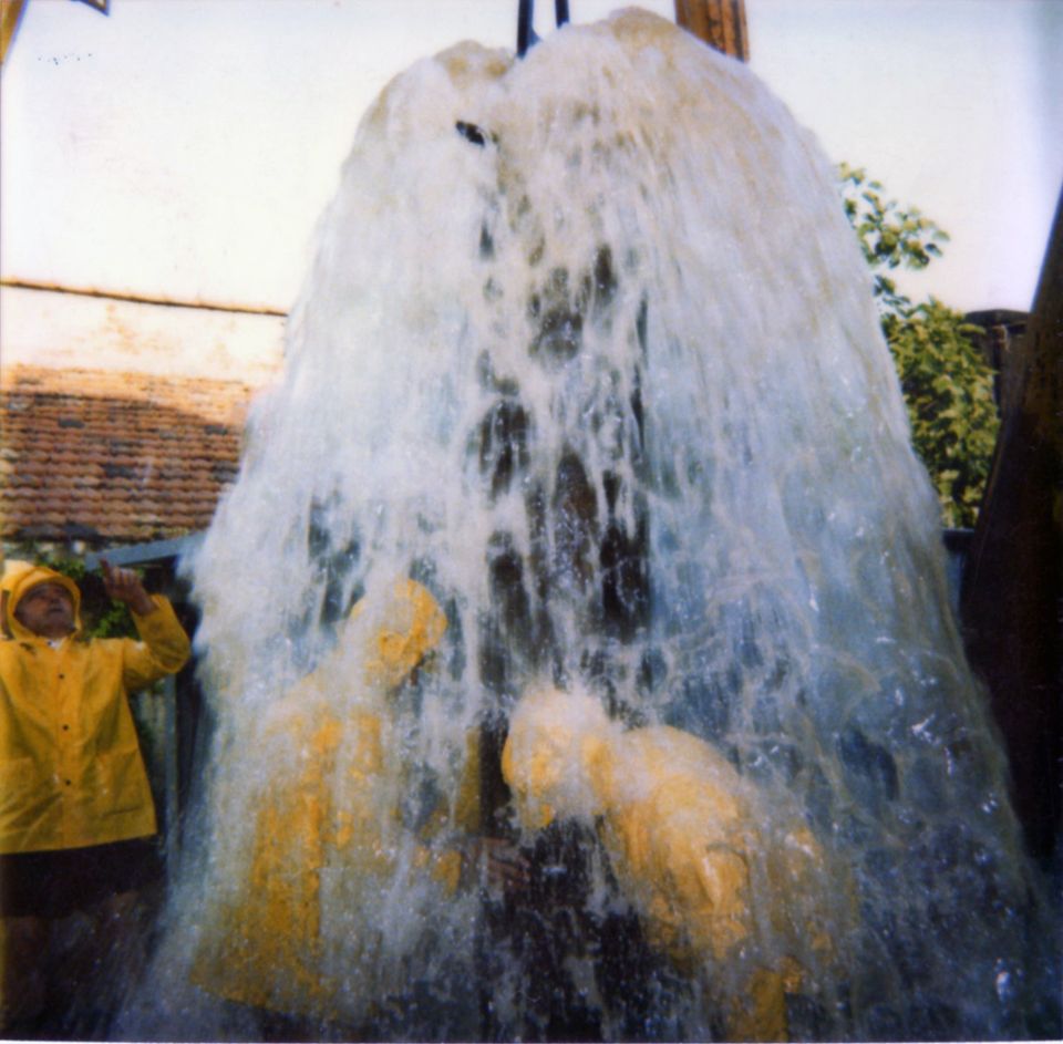 getto d'acqua da falda acquifera