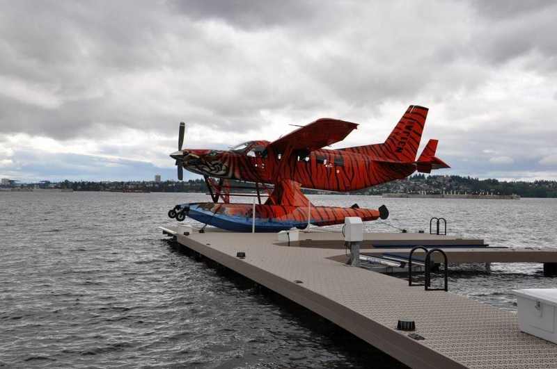 Seaplane Lift — Dock