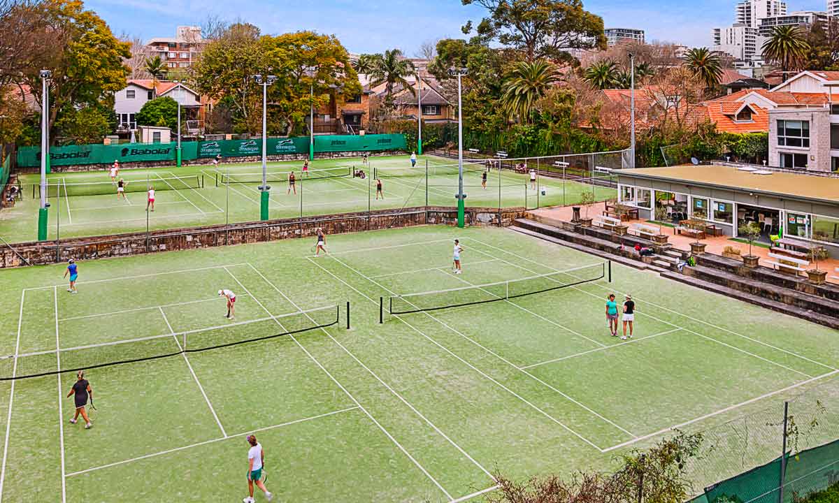 adult tennis lessons in naremburn