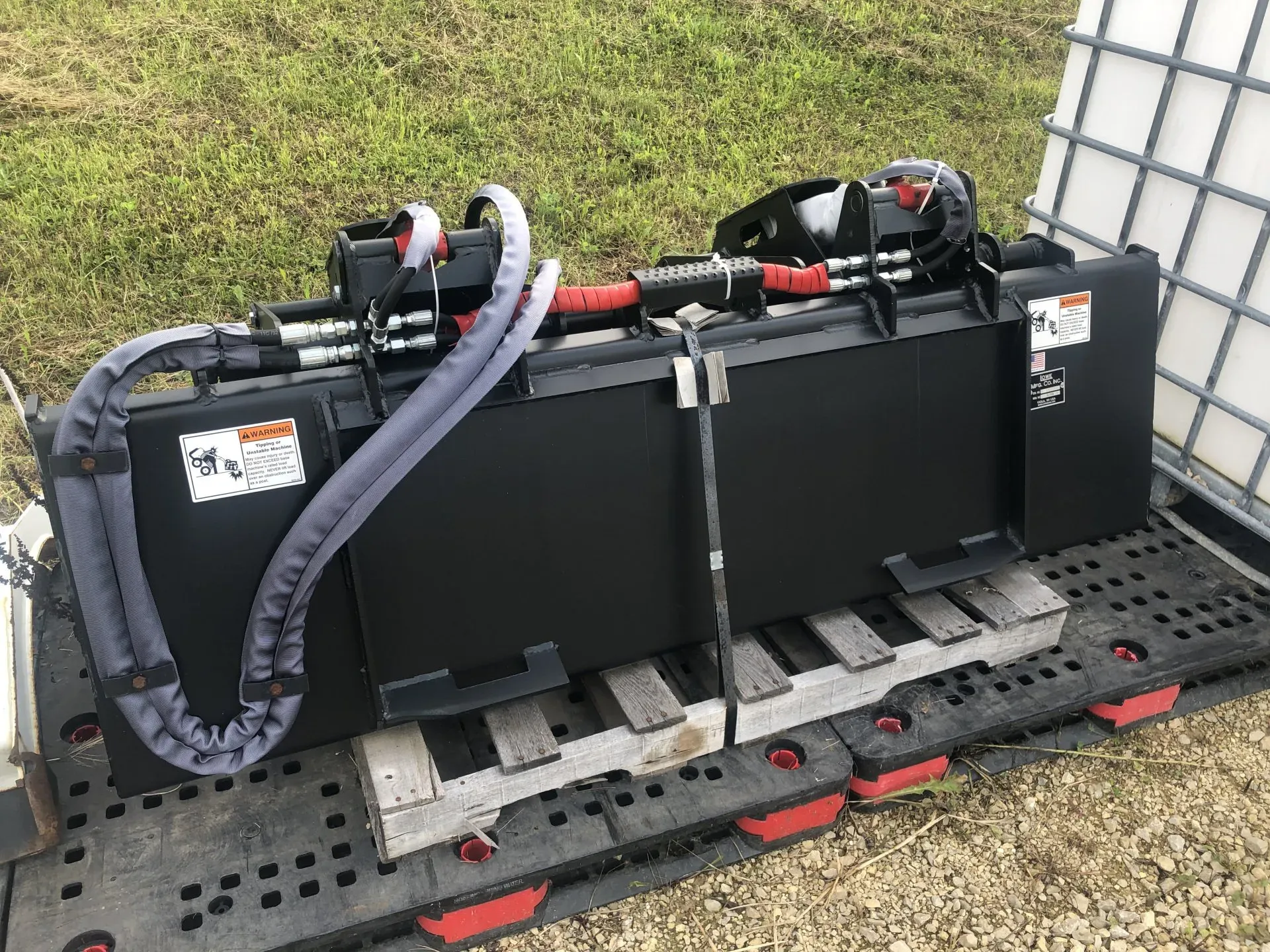 Grapple Back | Viroqua, WI | Bruce Hill, LLC