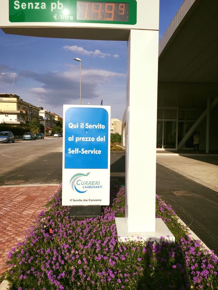 Area rifornimento curreri carburanti