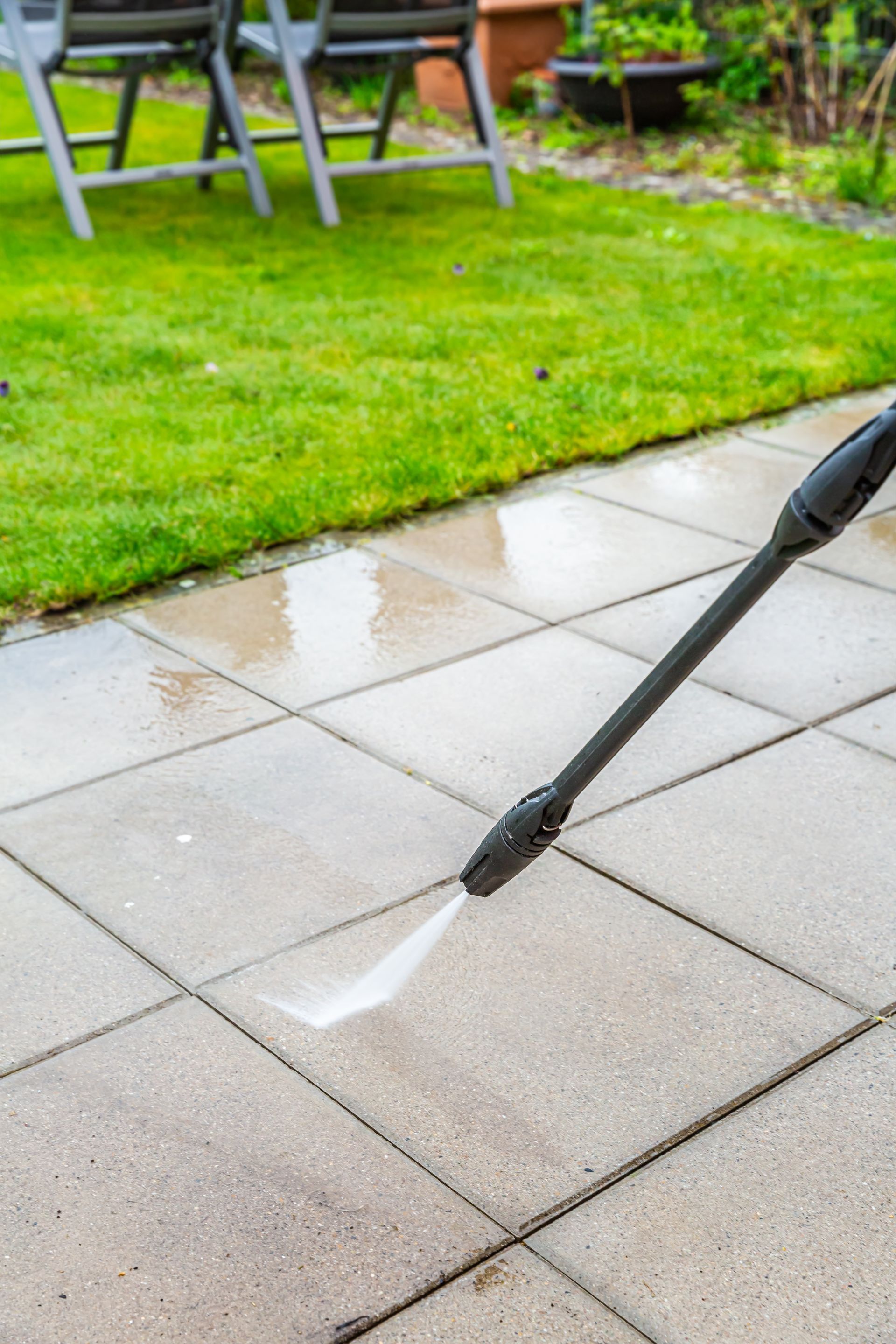 image of cleaning concrete