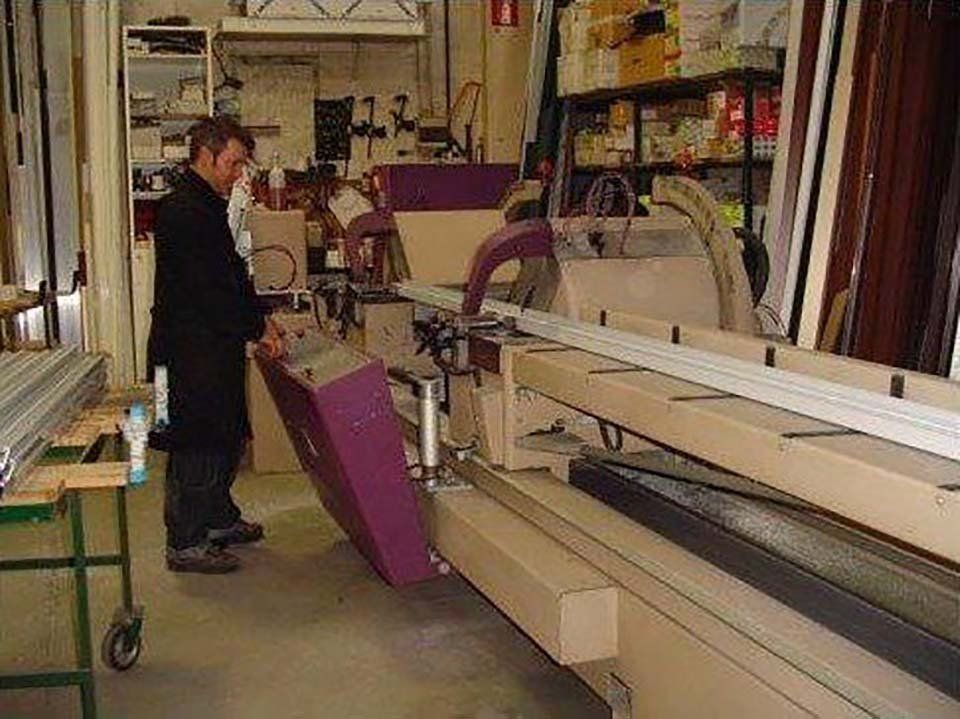 Costruzione serramenti