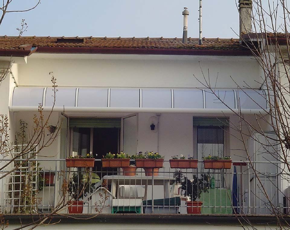 Tettoia su balcone