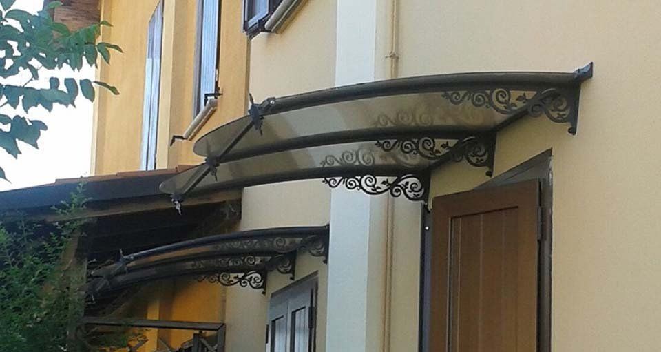 Pensilina con staffe liberty