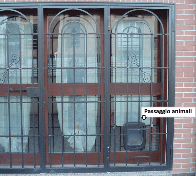 Cancelletto per portoncino triplo