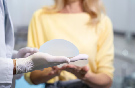 Mamoplastia de aumento em São Paulo: Silicone por baixo ou por cima do músculo Mamoplastia de aumento em São Paulo: Silicone por baixo ou por cima do músculo