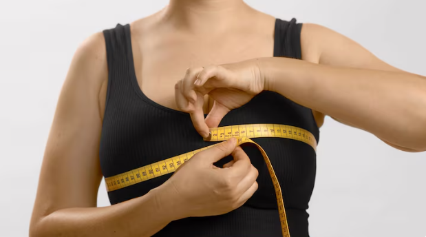 Mamoplastia redutora alivia dor nas costas